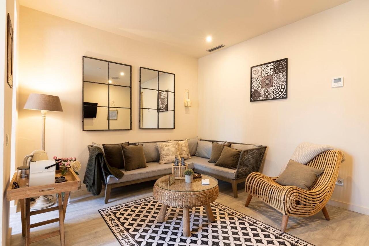 Chic Apartments Barcelona Exterior foto