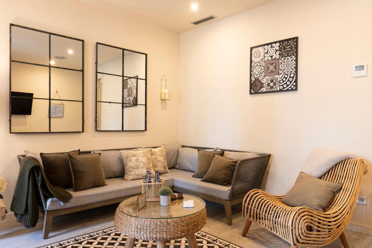 Chic Apartments Barcelona Exterior foto